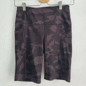 Black Camo Bike Yoga Shorts with Pockets